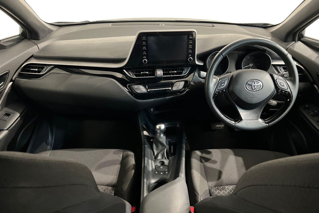 Used Toyota C-HR 2023 for sale - 76901137: Photo 12