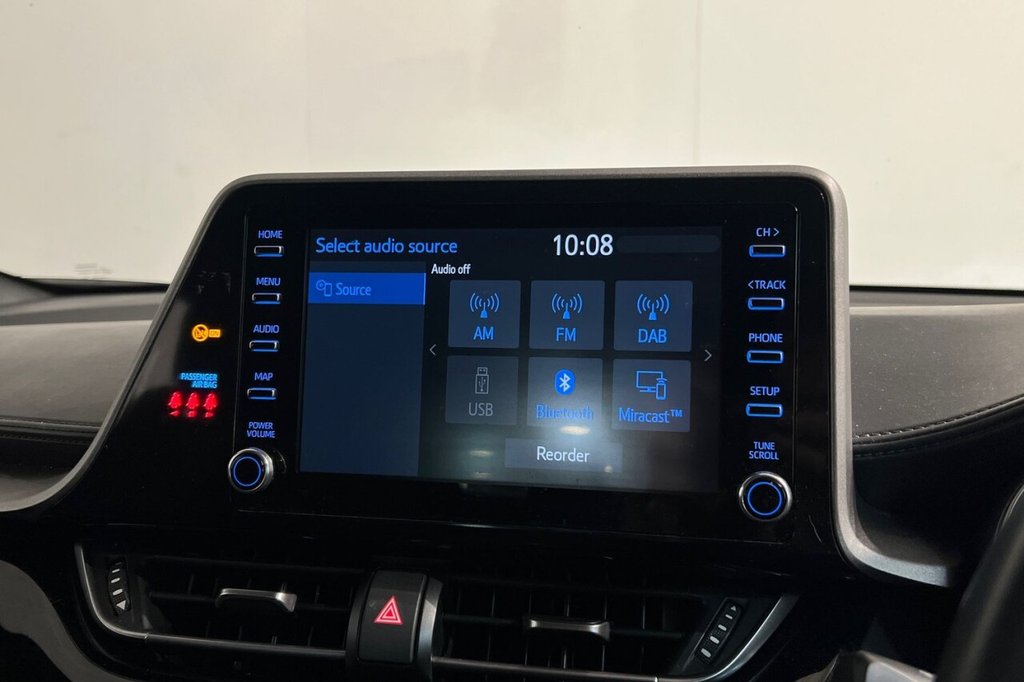 Used Toyota C-HR 2023 for sale - 76901137: Photo 18