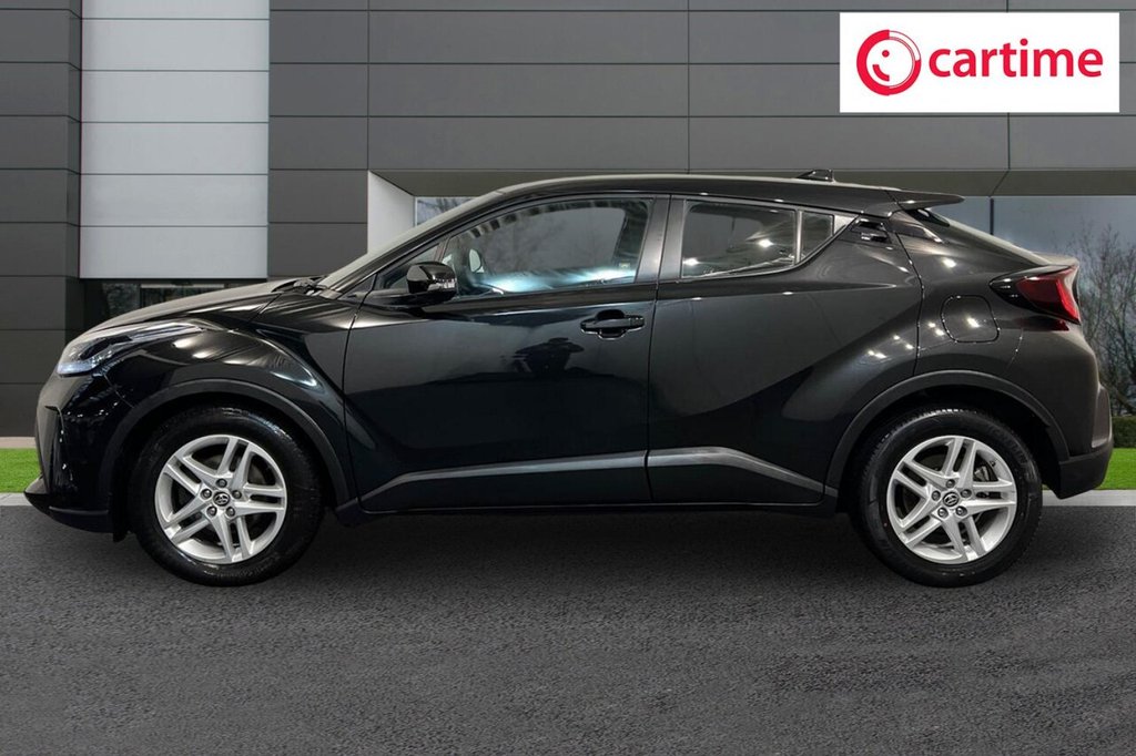 Used Toyota C-HR 2023 for sale - 76901137: Photo 3