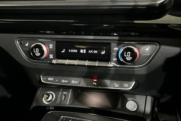 Used Audi Q5 2020 for sale - 75242757: Photo 36