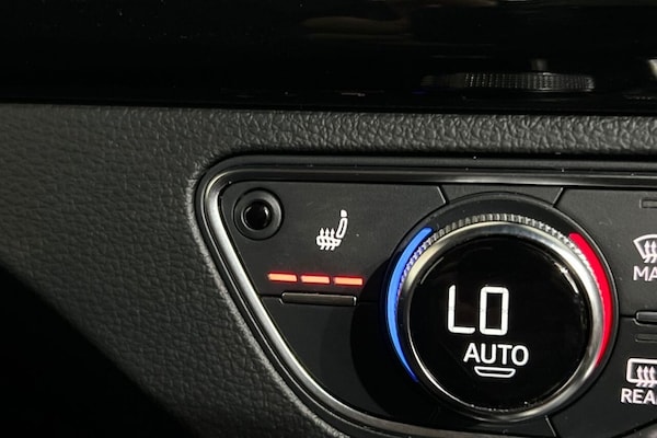 Used Audi Q5 2020 for sale - 75242757: Photo 37