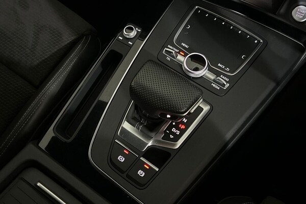 Used Audi Q5 2020 for sale - 75242757: Photo 38