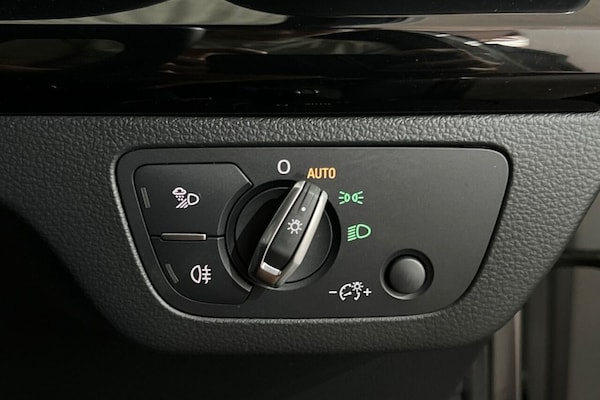 Used Audi Q5 2020 for sale - 75242757: Photo 40