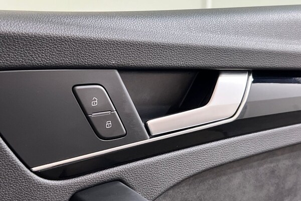 Used Audi Q5 2020 for sale - 75242757: Photo 41