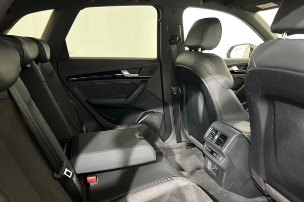 Used Audi Q5 2020 for sale - 75242757: Photo 43