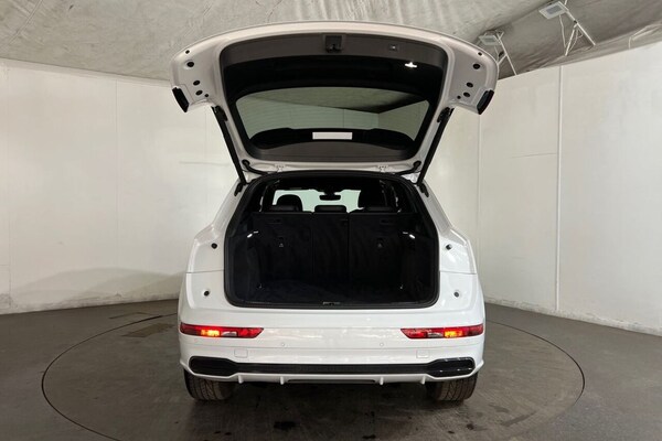 Used Audi Q5 2020 for sale - 75242757: Photo 44