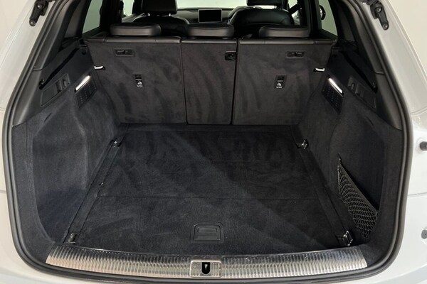 Used Audi Q5 2020 for sale - 75242757: Photo 45