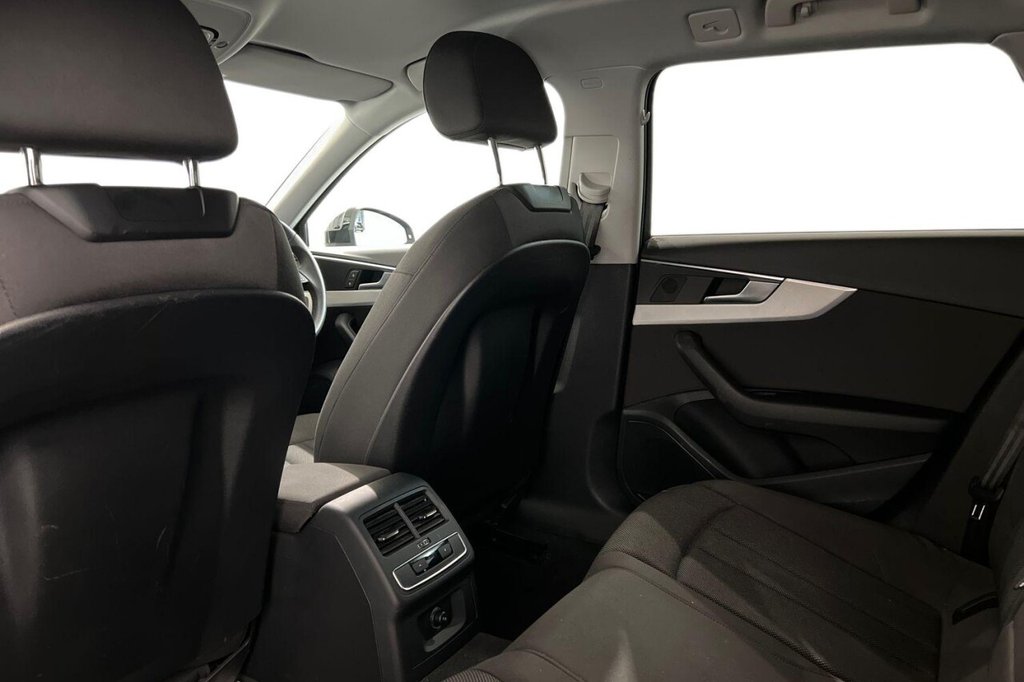 Used Audi A4 Avant 2023 for sale - 77647786: Photo 10