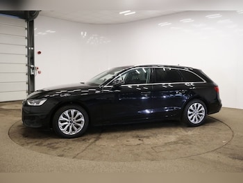 Used Audi A4 Avant 2023 for sale - 77647786: Photo