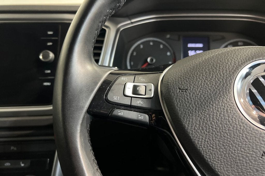 Used Volkswagen T-Roc 2021 for sale - 77356192: Photo 24