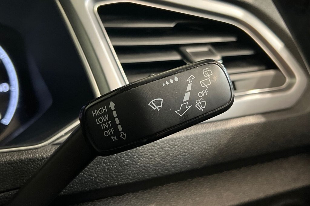 Used Volkswagen T-Roc 2021 for sale - 77356192: Photo 27