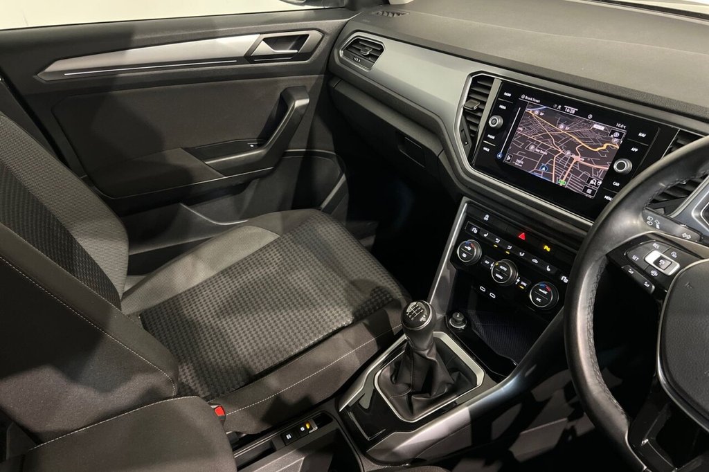 Used Volkswagen T-Roc 2021 for sale - 77356192: Photo 32