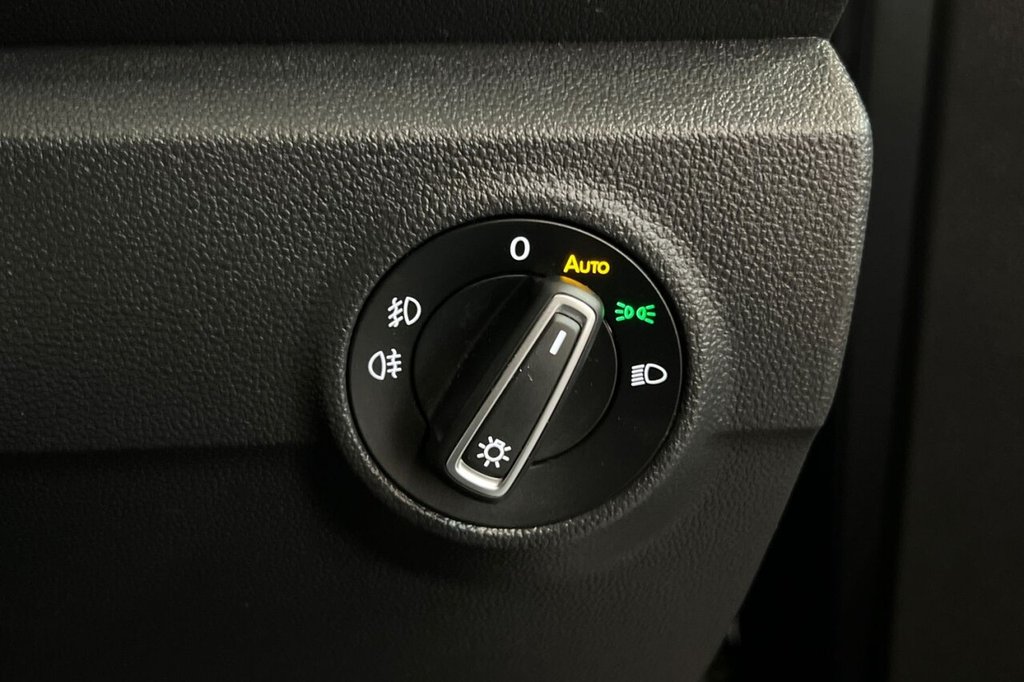 Used Volkswagen T-Roc 2021 for sale - 77356192: Photo 39