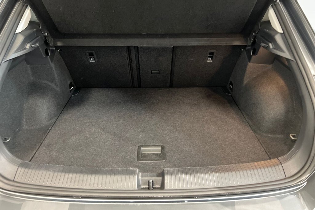 Used Volkswagen T-Roc 2021 for sale - 77356192: Photo 43