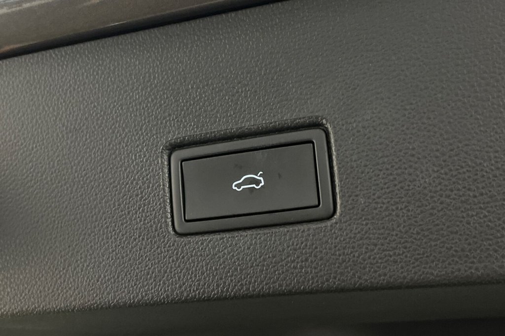 Used Volkswagen T-Roc 2021 for sale - 77356192: Photo 44