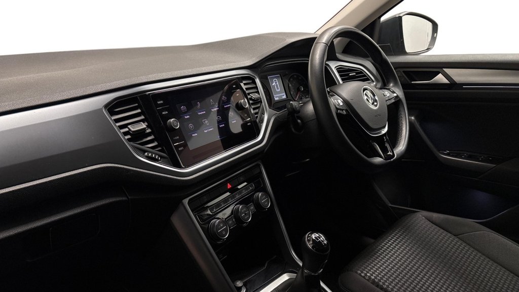 Used Volkswagen T-Roc 2021 for sale - 77356192: Photo 5