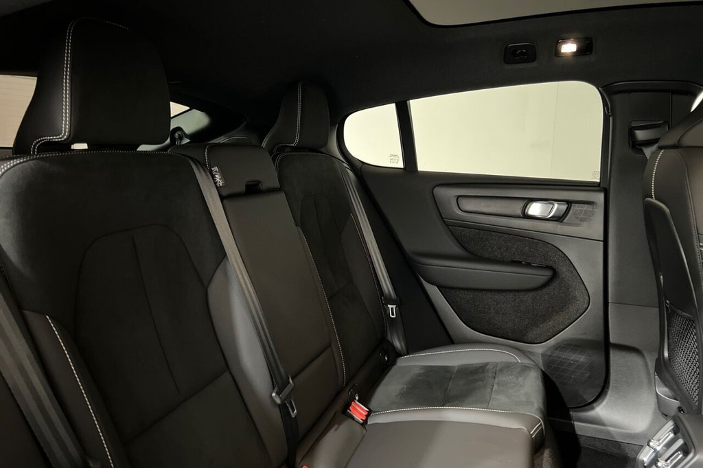 Used Volvo C40 2022 for sale - 76520817: Photo 24