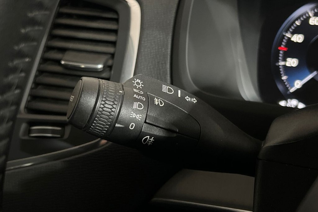 Used Volvo XC90 2020 for sale - 76389780: Photo 32