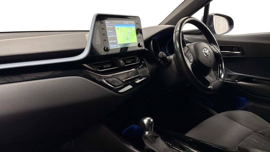 Used Toyota C-HR 2021 for sale - 78068450: Photo 2