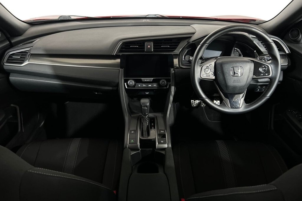 Used Honda Civic 2017 for sale - 76642144: Photo 12