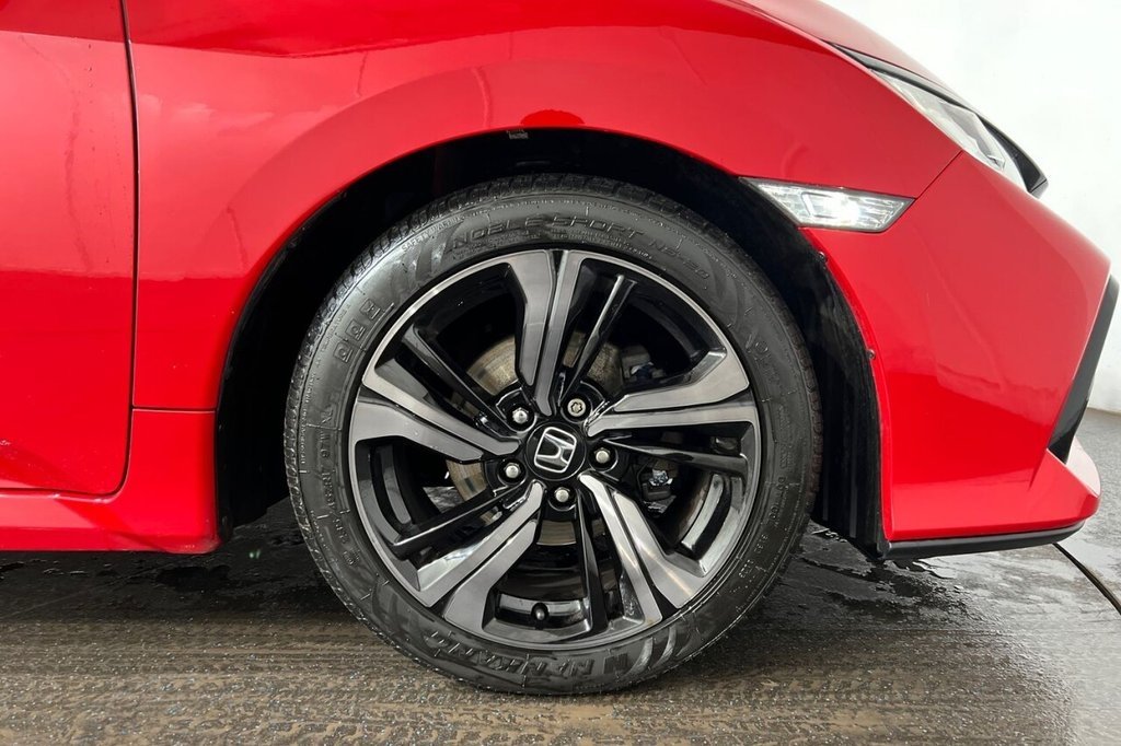 Used Honda Civic 2017 for sale - 76642144: Photo 14