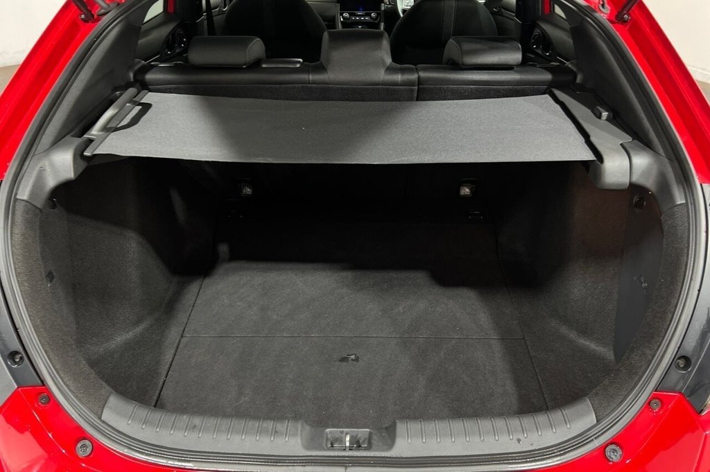 Used Honda Civic 2017 for sale - 76642144: Photo 32