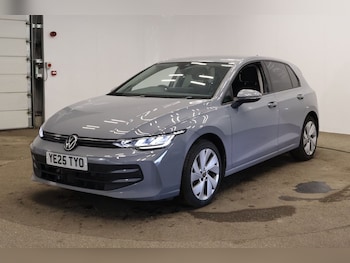 Used Volkswagen Golf 2025 for sale - 78631882: Photo