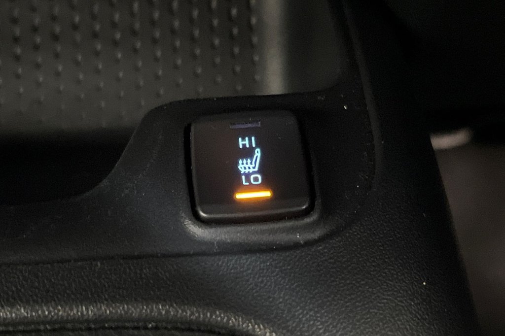 Used Toyota Corolla 2023 for sale - 76999128: Photo 34