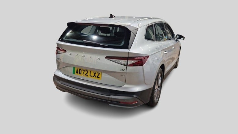 Used Skoda Enyaq 2023 for sale - 77880027: Photo 2