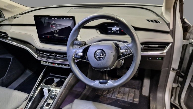 Used Skoda Enyaq 2023 for sale - 77880027: Photo 5