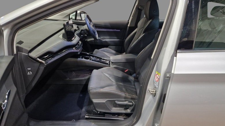 Used Skoda Enyaq 2023 for sale - 77880027: Photo 6