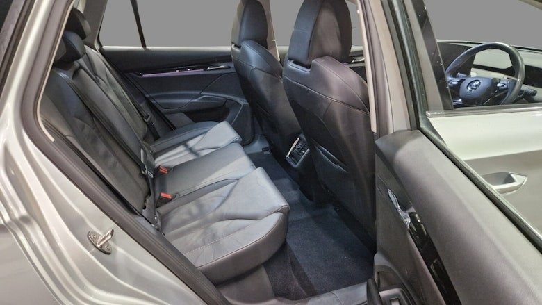 Used Skoda Enyaq 2023 for sale - 77880027: Photo 7