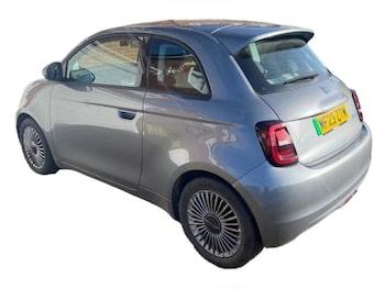 Used Fiat 500 2023 for sale - 77720290: Photo