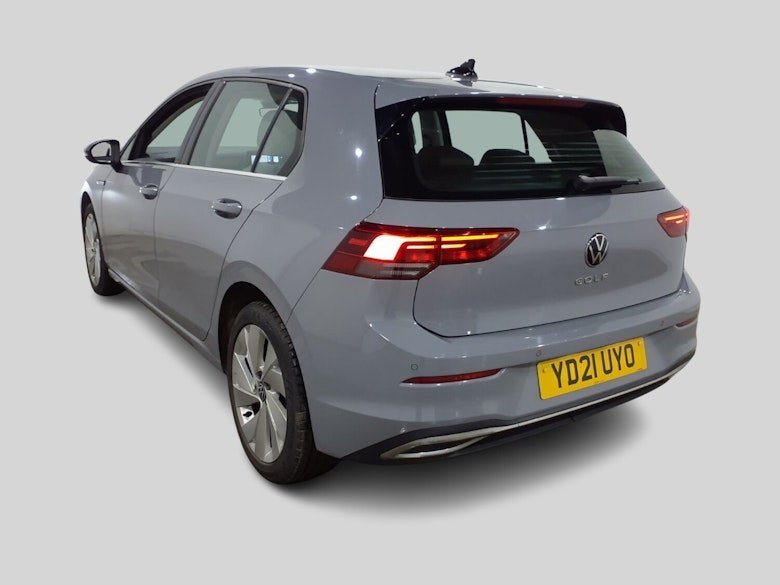 Used Volkswagen Golf 2021 for sale - 76724570: Photo 2