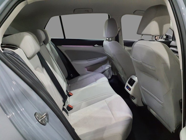 Used Volkswagen Golf 2021 for sale - 76724570: Photo 9