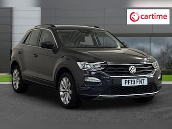 Used Volkswagen T-Roc 2019 for sale - 79517888: Photo