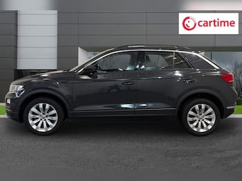 Used Volkswagen T-Roc 2019 for sale - 79517888: Photo