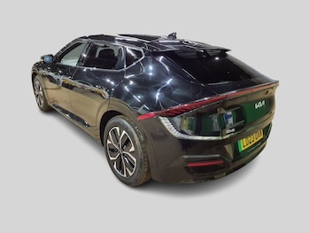 Used Kia EV6 2023 for sale - 77966803: Photo