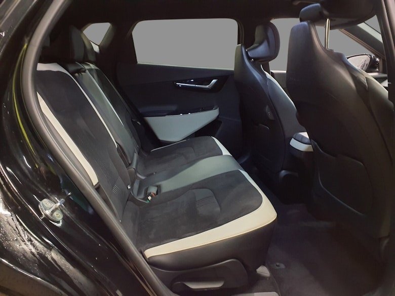 Used Kia EV6 2023 for sale - 77966803: Photo 7