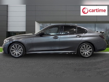 Used BMW 3 Series 2020 for sale - 79327924: Photo