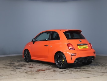 Used Abarth 695 2023 for sale - 77654972: Photo