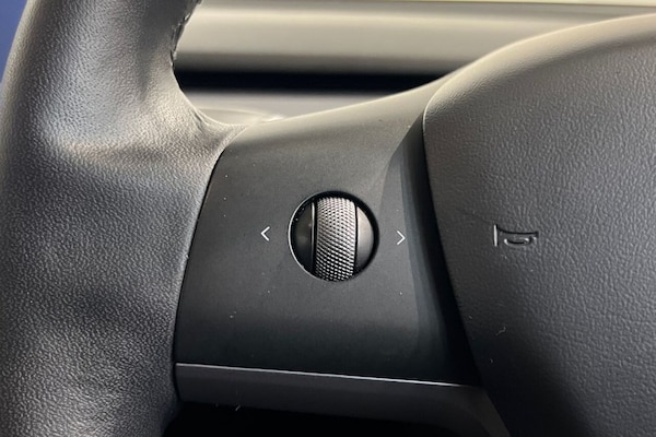 Used Tesla Model 3 2021 for sale - 76223154: Photo 27