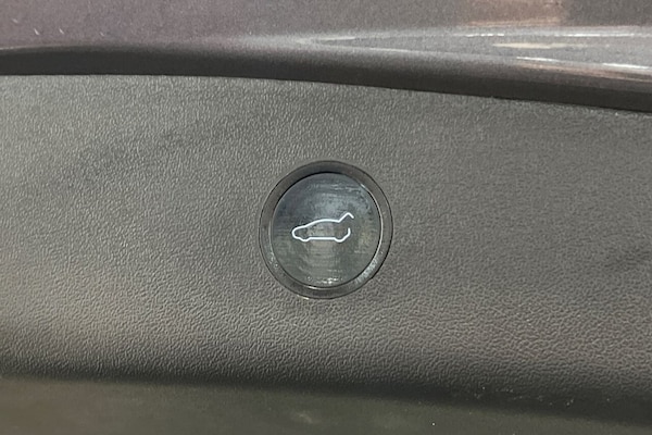 Used Tesla Model 3 2021 for sale - 76223154: Photo 36