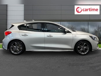 Used Ford Focus 2019 for sale - 76570545: Photo