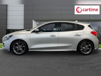 Used Ford Focus 2019 for sale - 76570545: Photo