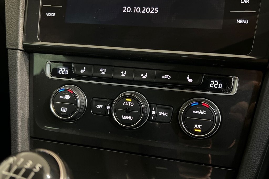 Used Volkswagen Golf 2019 for sale - 76303935: Photo 31