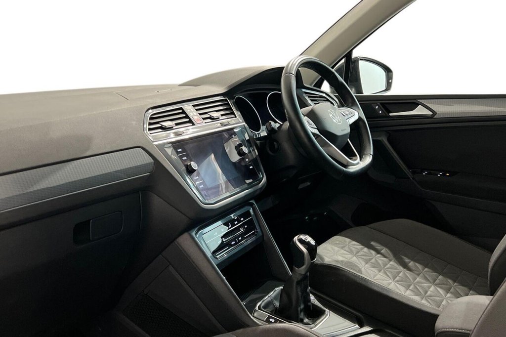 Used Volkswagen Tiguan 2022 for sale - 77576037: Photo 11