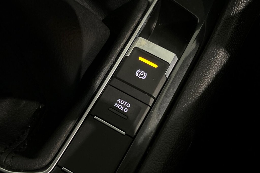 Used Volkswagen Tiguan 2022 for sale - 77576037: Photo 36