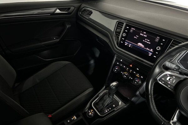 Used Volkswagen T-Roc 2020 for sale - 75579646: Photo 31