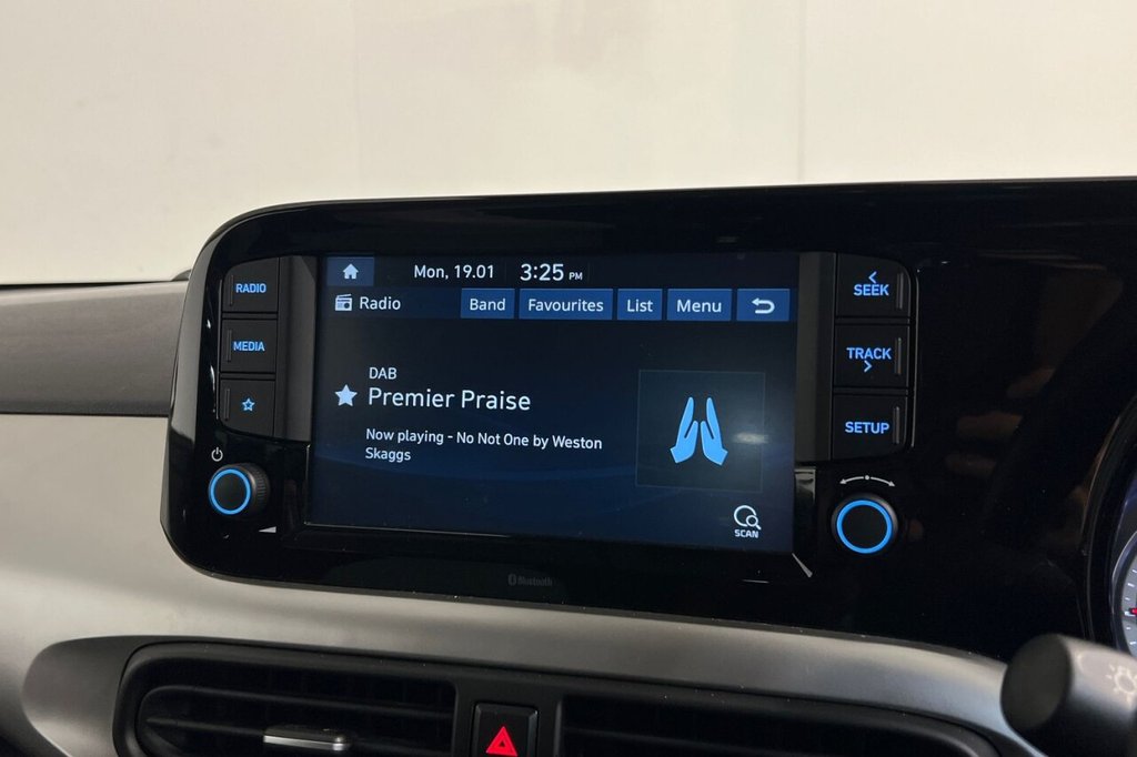 Used Hyundai i10 2020 for sale - 77010100: Photo 30